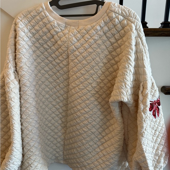 Christmas Judith March Darling Cream Puffy Pullover. WRAP Queen - Picture 4 of 5